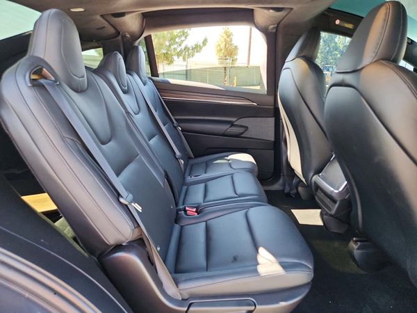 2023 TESLA MODEL X