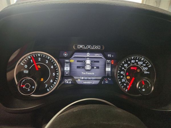 2019 RAM 1500 Laramie