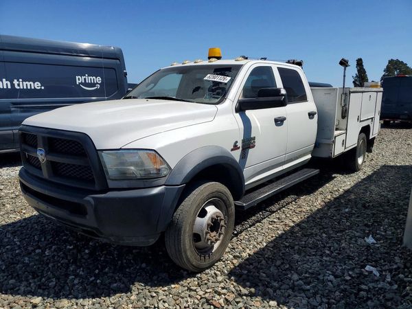2015 RAM 5500 CREW CAB CHASSIS