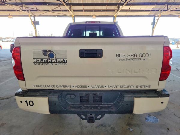 2016 TOYOTA TUNDRA Limited
