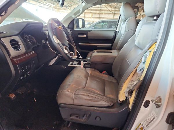 2016 TOYOTA TUNDRA Limited