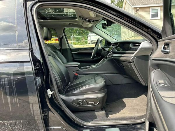 2024 JEEP GRAND CHEROKEE Limited 4XE