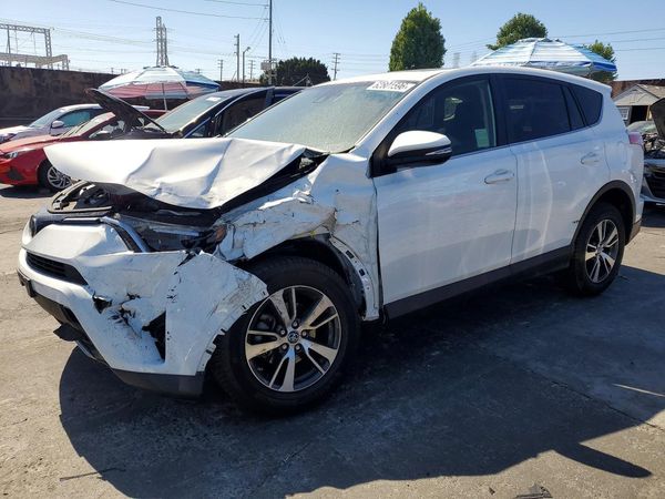 2017 TOYOTA RAV4 XLE