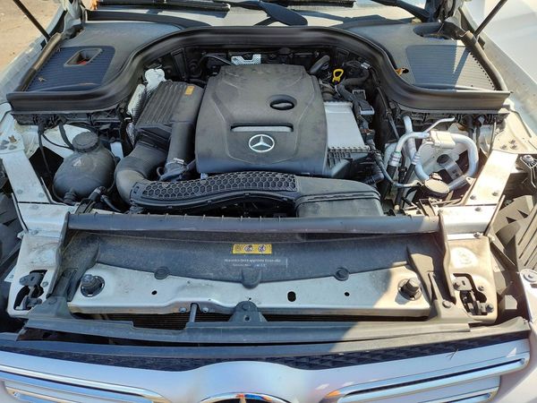 2019 MERCEDES-BENZ GLC