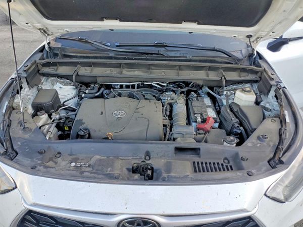 2022 TOYOTA HIGHLANDER