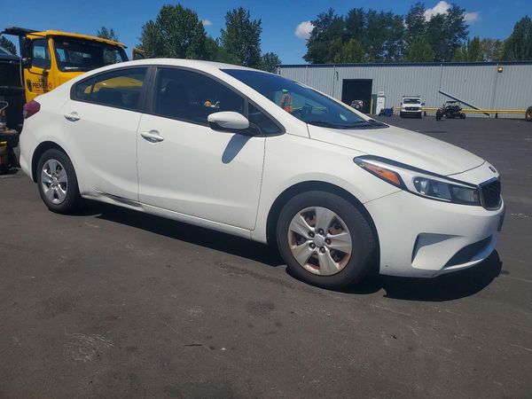 2018 KIA FORTE
