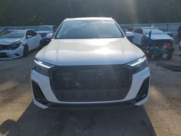 2026 AUDI Q7 quattro Premium Plus