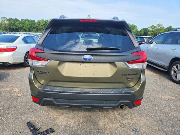 2023 SUBARU FORESTER