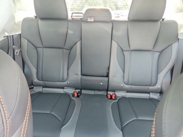 2023 SUBARU FORESTER
