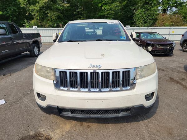 2012 JEEP CHEROKEE Laredo