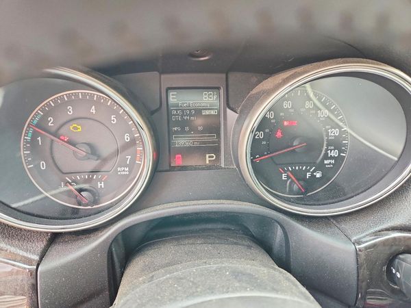 2012 JEEP CHEROKEE Laredo