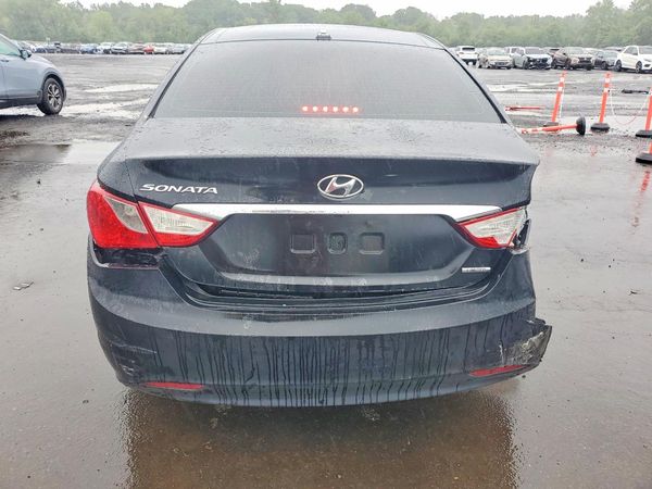 2012 HYUNDAI SONATA Middle level