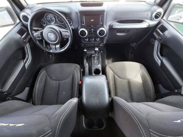 2015 JEEP WRANGLER UNLIMITED Sahara — CKPT