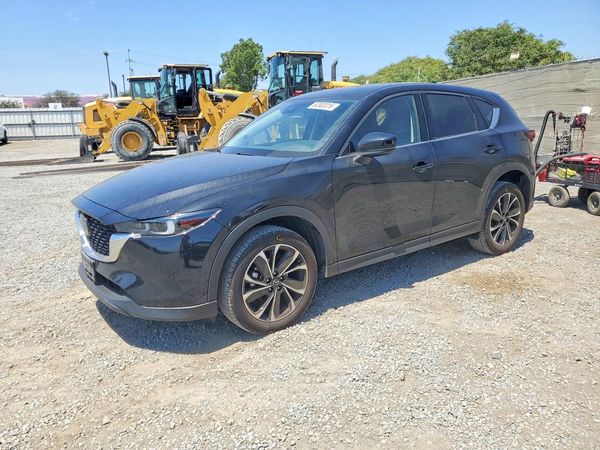 2023 MAZDA CX-5 Premium Package