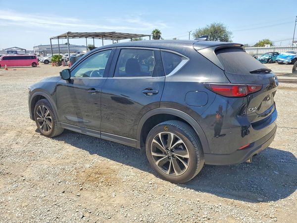 2023 MAZDA CX-5 Premium Package