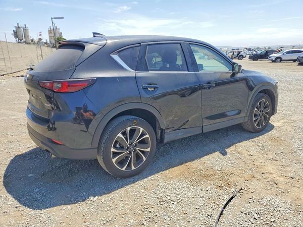 2023 MAZDA CX-5 Premium Package