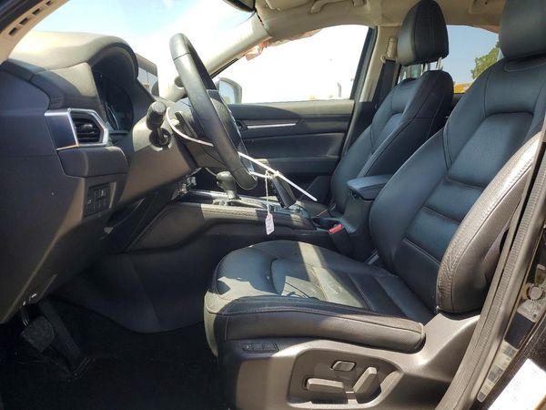 2023 MAZDA CX-5 Premium Package