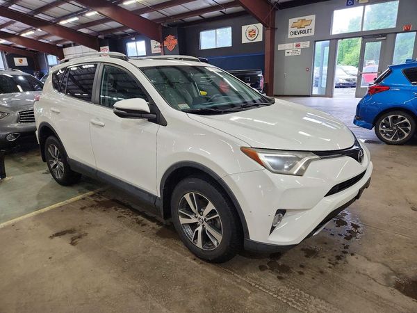 2016 TOYOTA RAV4 XLE (M Grade)
