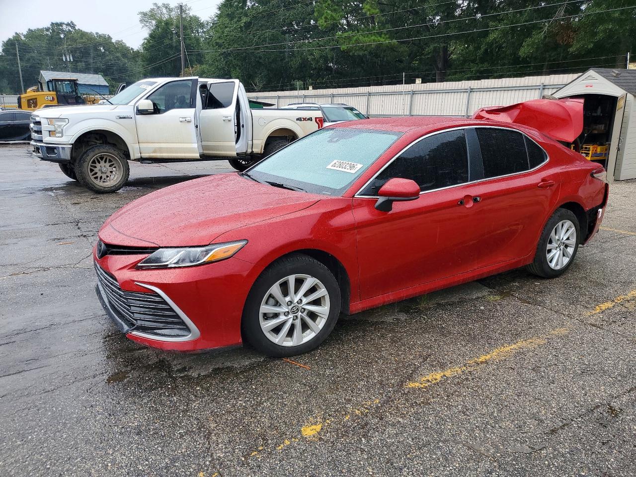 2024 TOYOTA CAMRY LE
