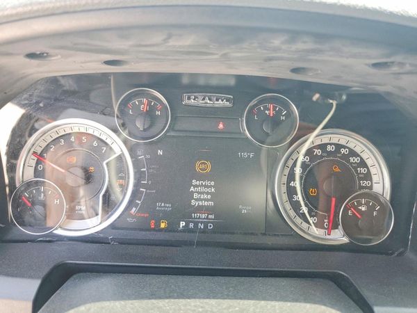 2018 RAM 1500 SLT