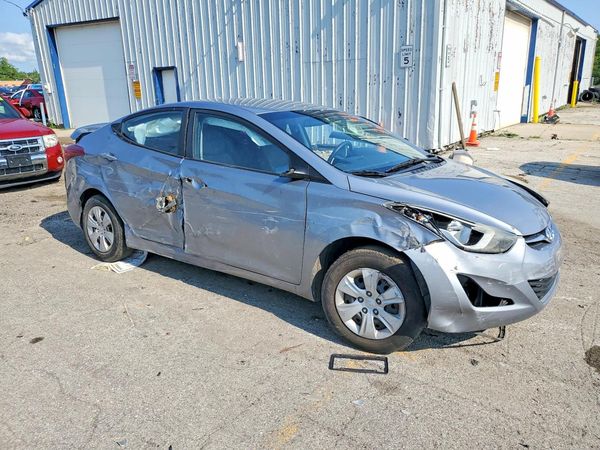 2016 HYUNDAI ELANTRA