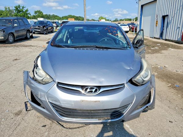 2016 HYUNDAI ELANTRA