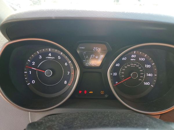 2016 HYUNDAI ELANTRA