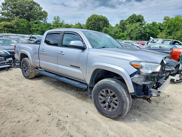 2020 TOYOTA TACOMA SR5