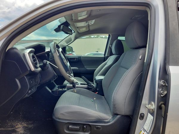2020 TOYOTA TACOMA SR5