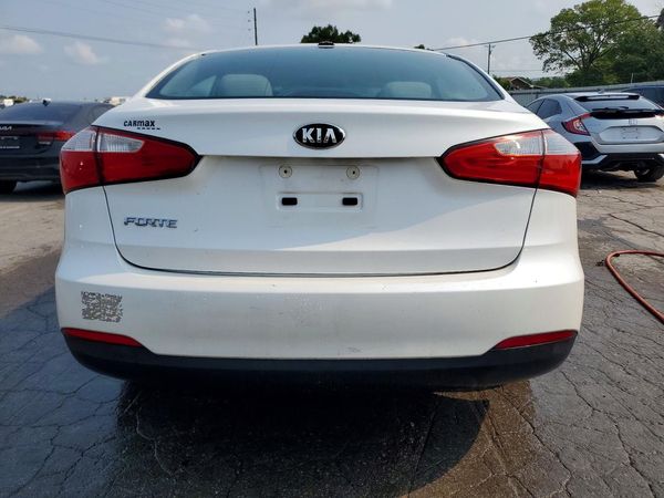 2015 KIA FORTE