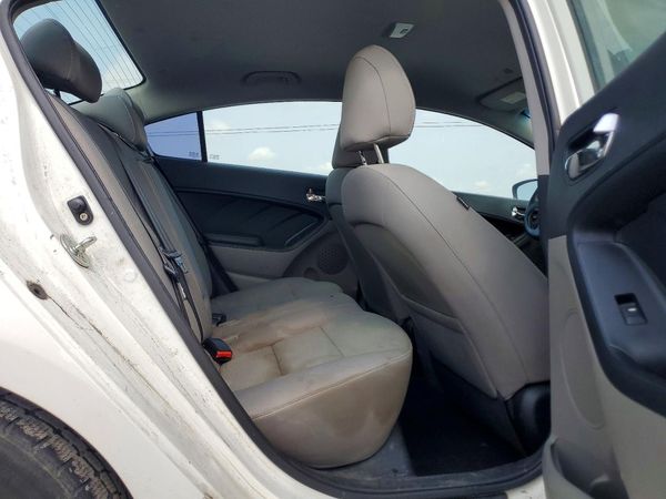2015 KIA FORTE
