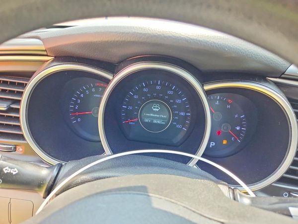 2014 KIA OPTIMA 2.4 LX STD/Conv
