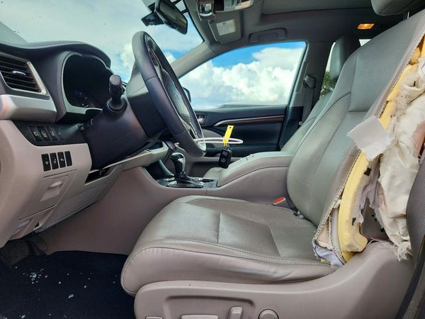 2016 TOYOTA HIGHLANDER Base/Hybrid