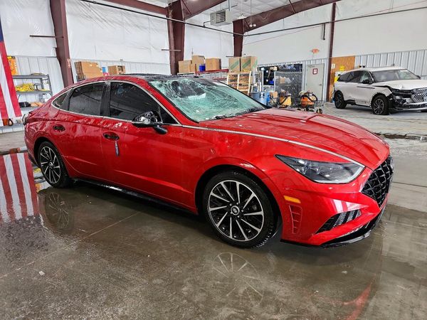 2021 HYUNDAI SONATA Limited