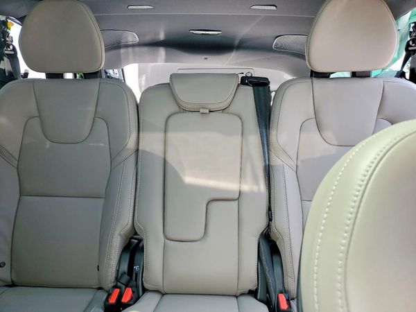 2025 VOLVO XC90 Ultra