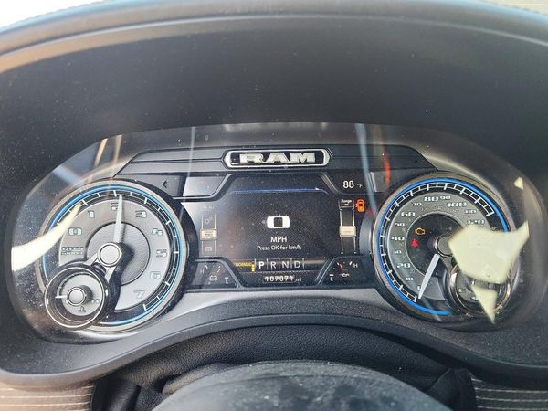 2019 RAM 1500 LIMITED CREW CAB 4X4