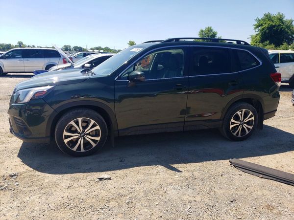 2024 SUBARU FORESTER