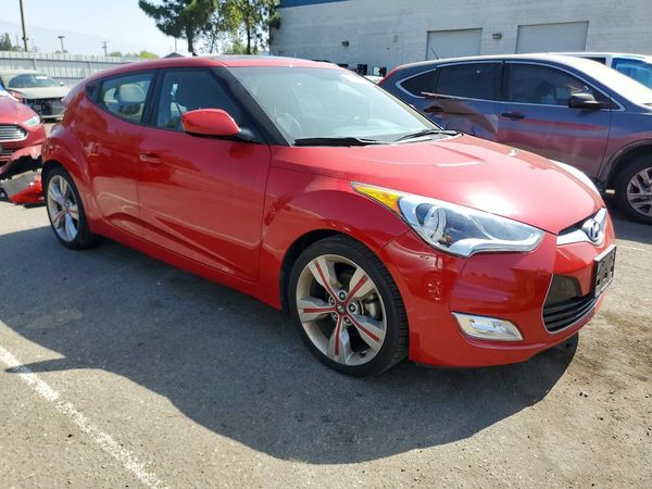 2014 HYUNDAI VELOSTER