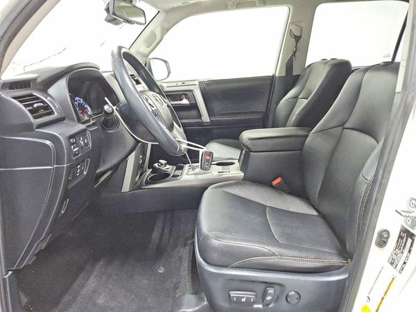 2022 TOYOTA 4RUNNER TRD Sport