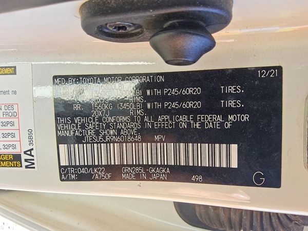 2022 TOYOTA 4RUNNER TRD Sport