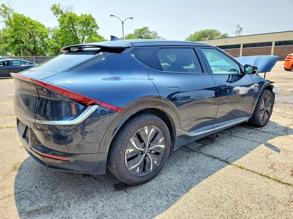2024 KIA EV6 Light, Wind