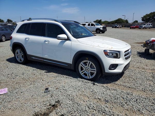2020 MERCEDES-BENZ GLB GLB250