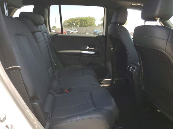 2020 MERCEDES-BENZ GLB GLB250