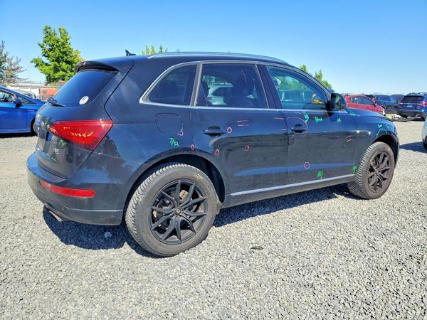 2013 AUDI Q5 Premium Plus