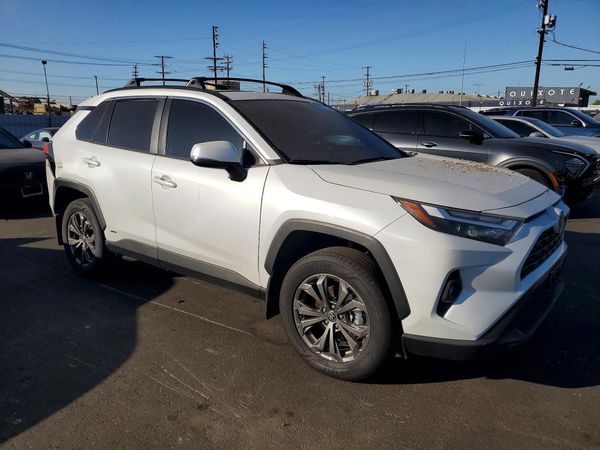 2024 TOYOTA RAV4