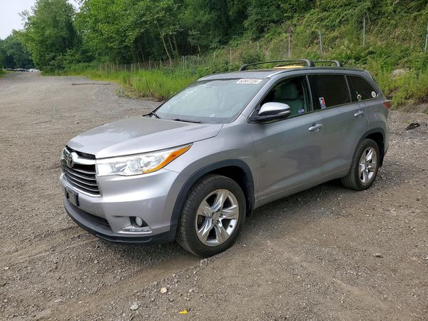2015 TOYOTA HIGHLANDER