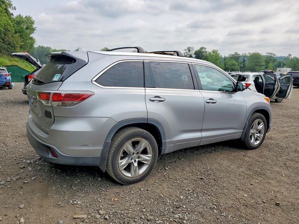 2015 TOYOTA HIGHLANDER