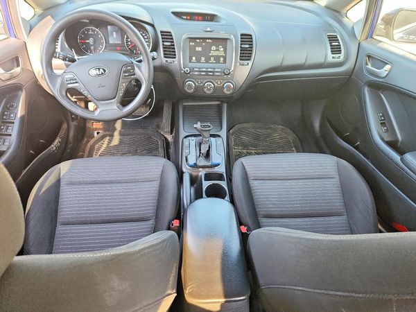 2017 KIA FORTE LX Popular, S