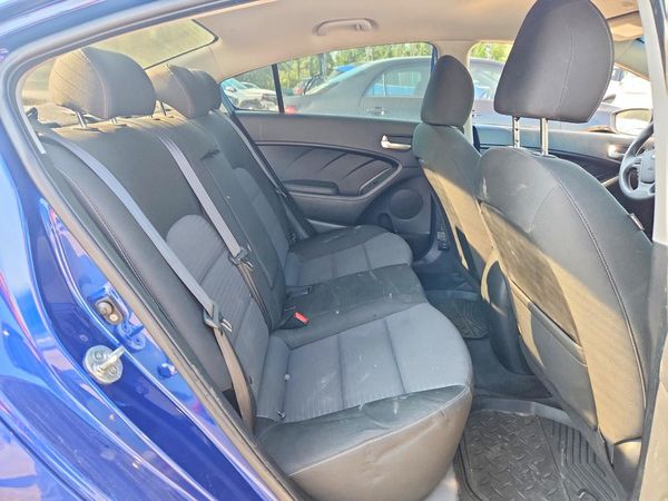2017 KIA FORTE LX Popular, S