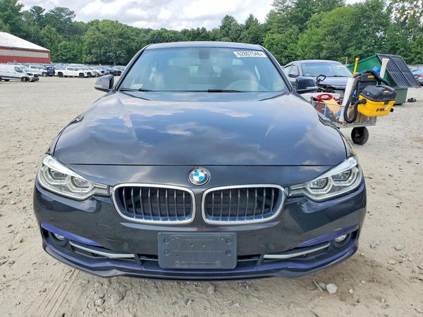 2018 BMW 330 xDrive